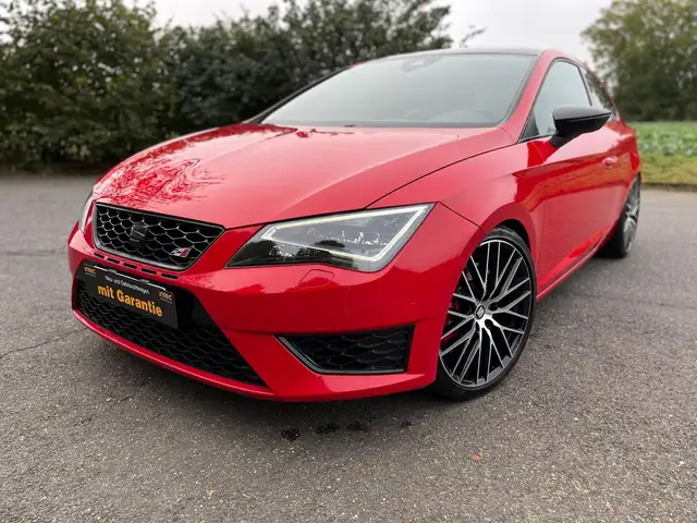 SEAT Leon SC Cupra 2.0 TurboPanoDSG,NAVI,ACC,WENIG KM