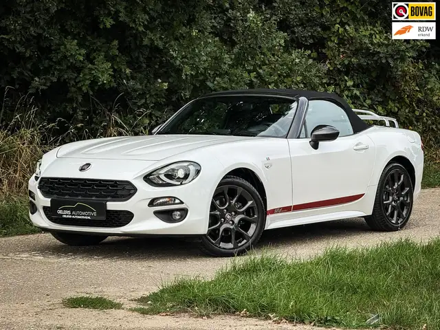 Fiat 124 Spider 1.4 MultiAir Turbo Automaat | Navigatie | Parelmoe
