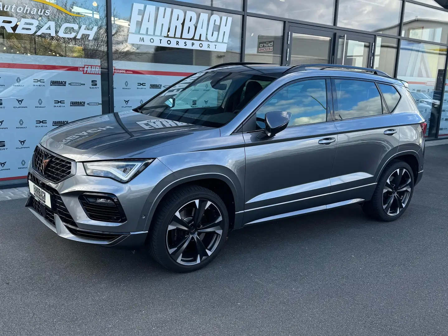 CUPRA Ateca Basis 4Drive Grau - 2