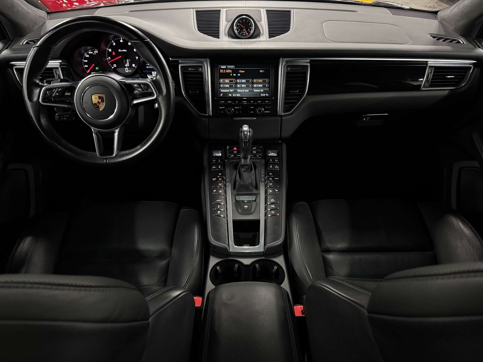 2016 Porsche Macan TURBO | SPORT CHRONO | ONE OWNER | NO ACCIDENT thumb 12