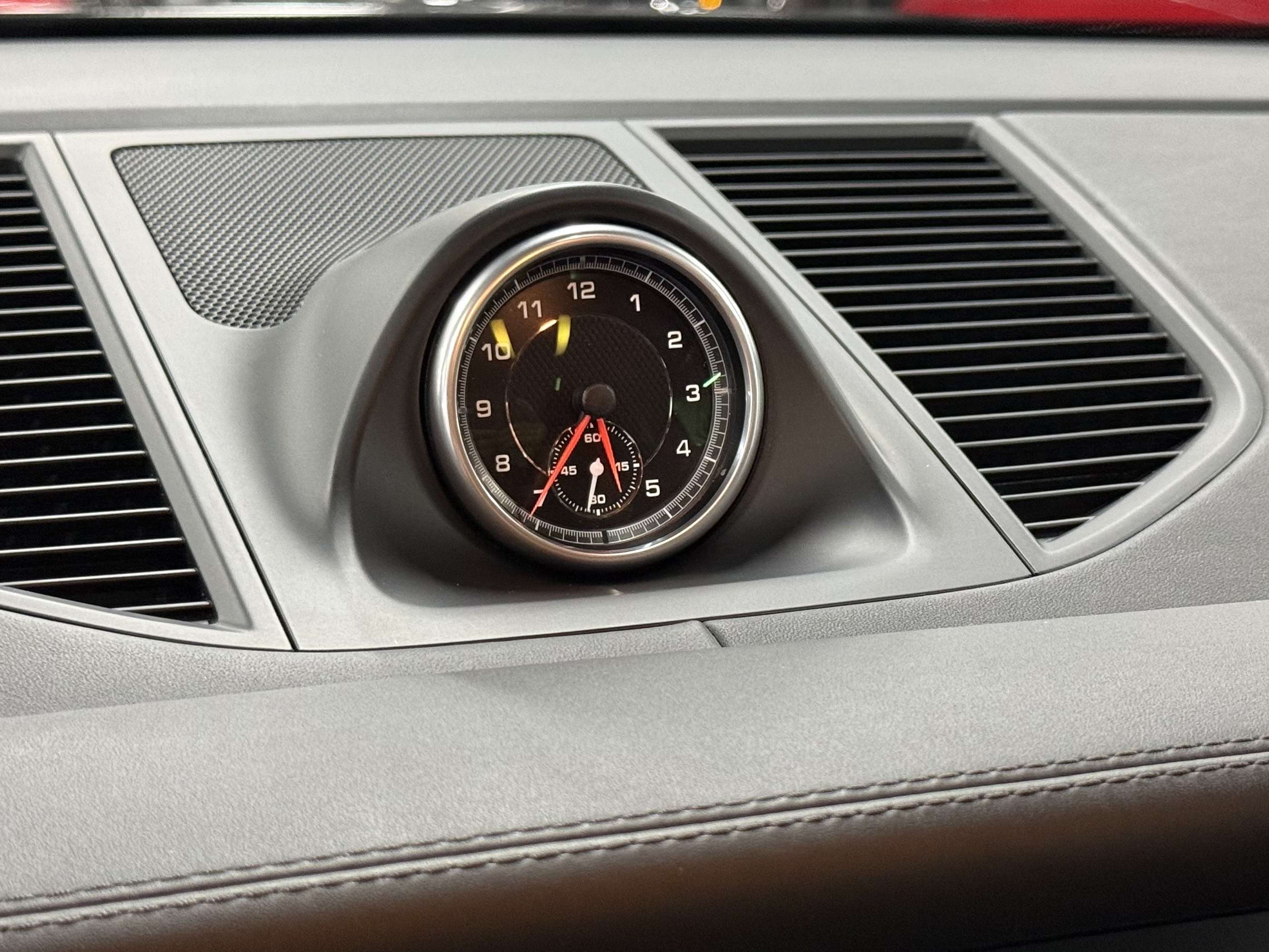2016 Porsche Macan TURBO | SPORT CHRONO | ONE OWNER | NO ACCIDENT thumb 10