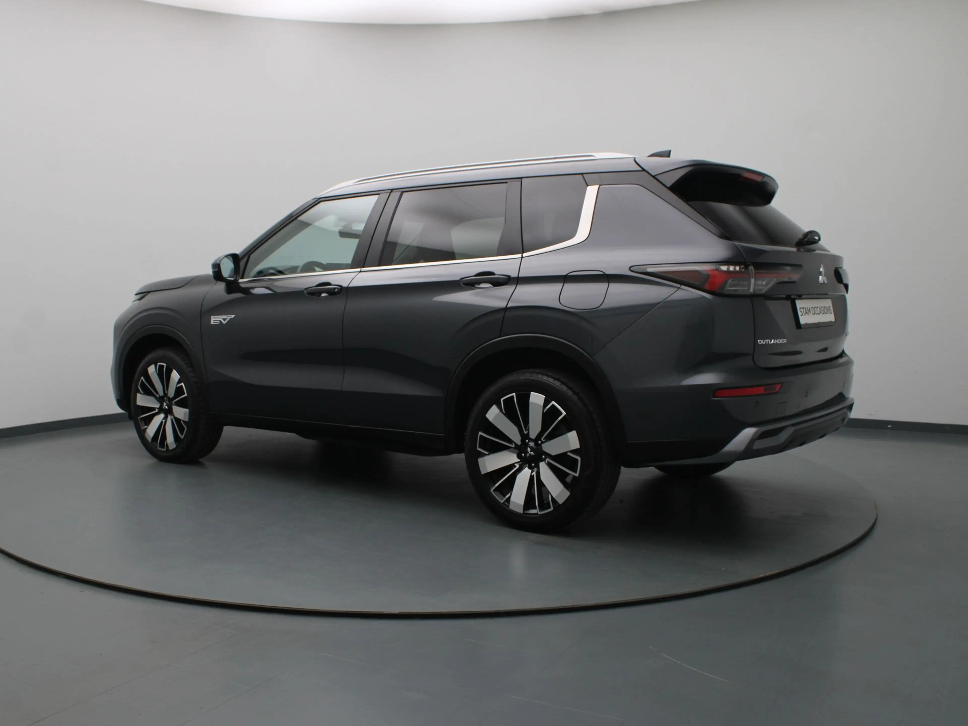 Mitsubishi Outlander 306pk PHEV First Edition Apple Carplay/Android Aut — photo 2