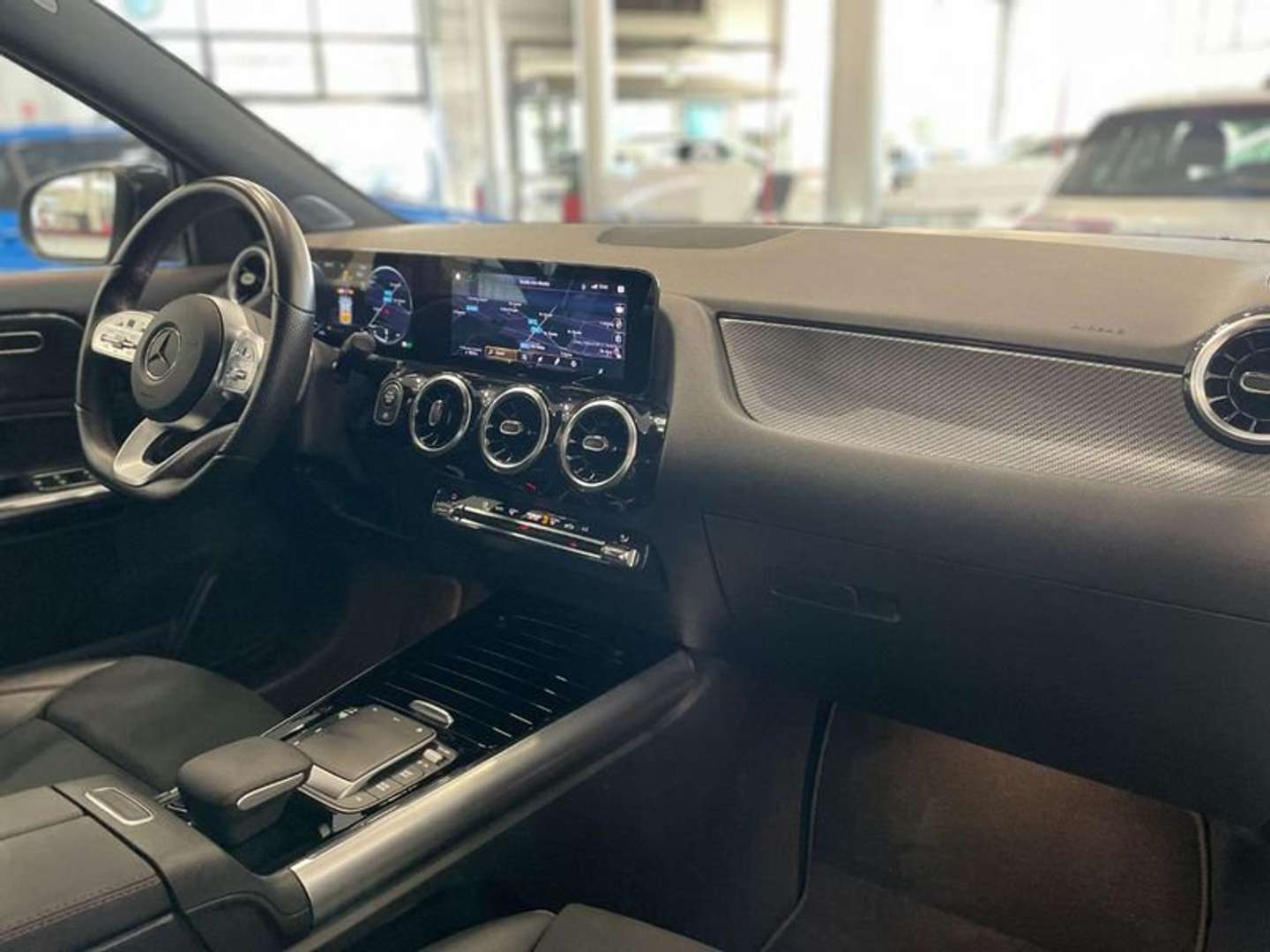 Mercedes GLA 180 Premium - 2022 - Joinsteer - #12