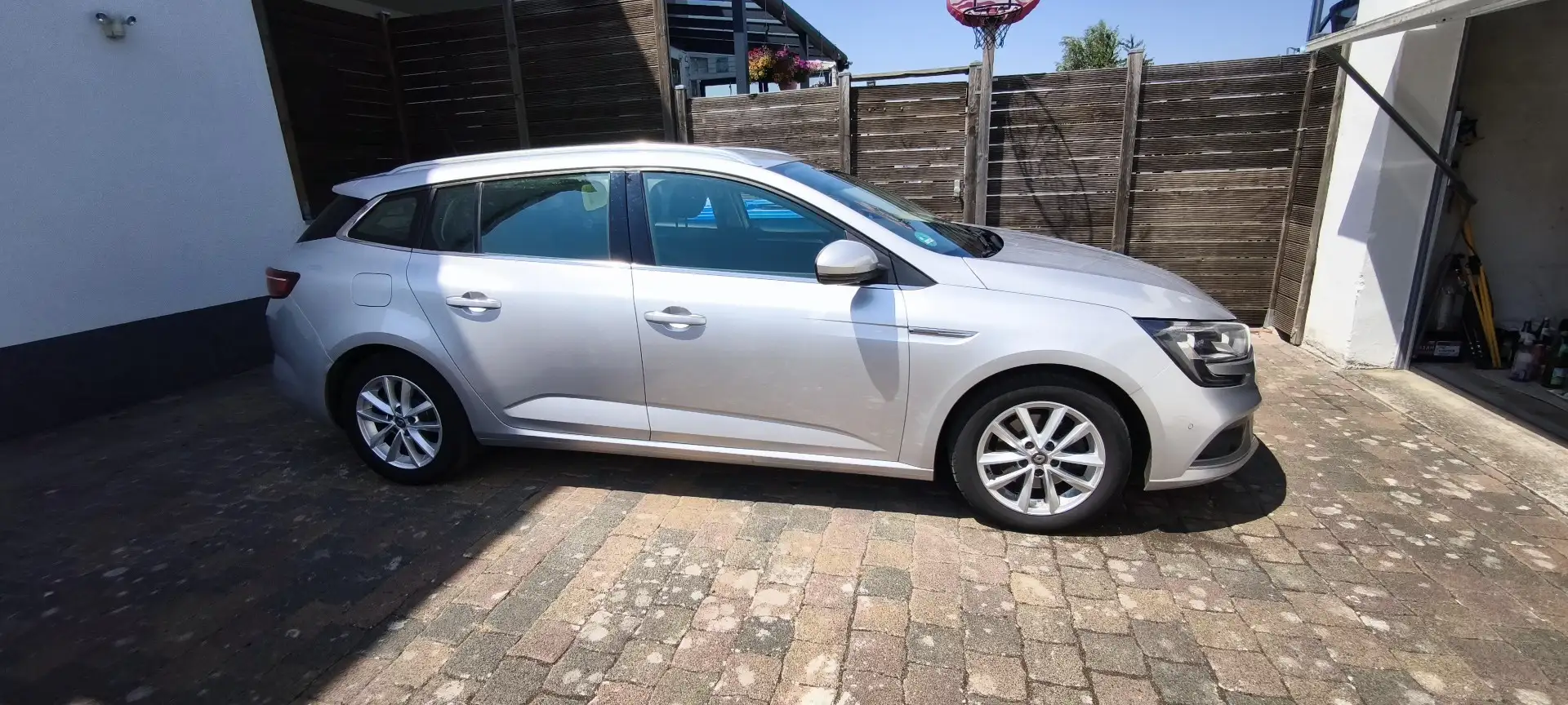 Renault Megane Grandtour ENERGY dCi 130 INTENS Silver - 1