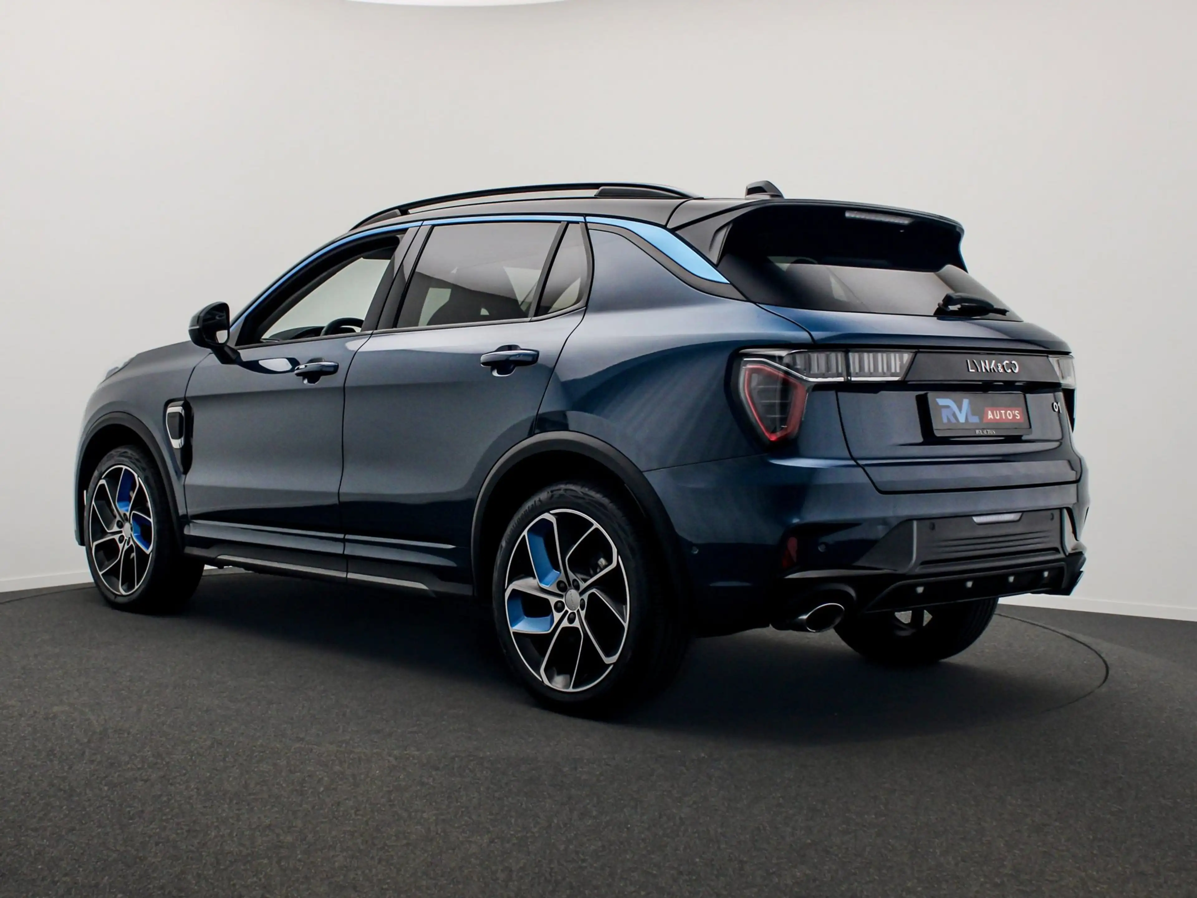 Lynk & Co 01 1.5 261PK Plug-in Hybrid | Origineel NL | 360° Cam — photo 24