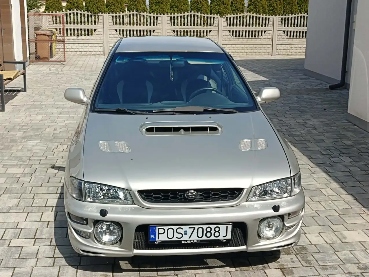 Subaru Impreza 2.0 4WD GT, foto 2