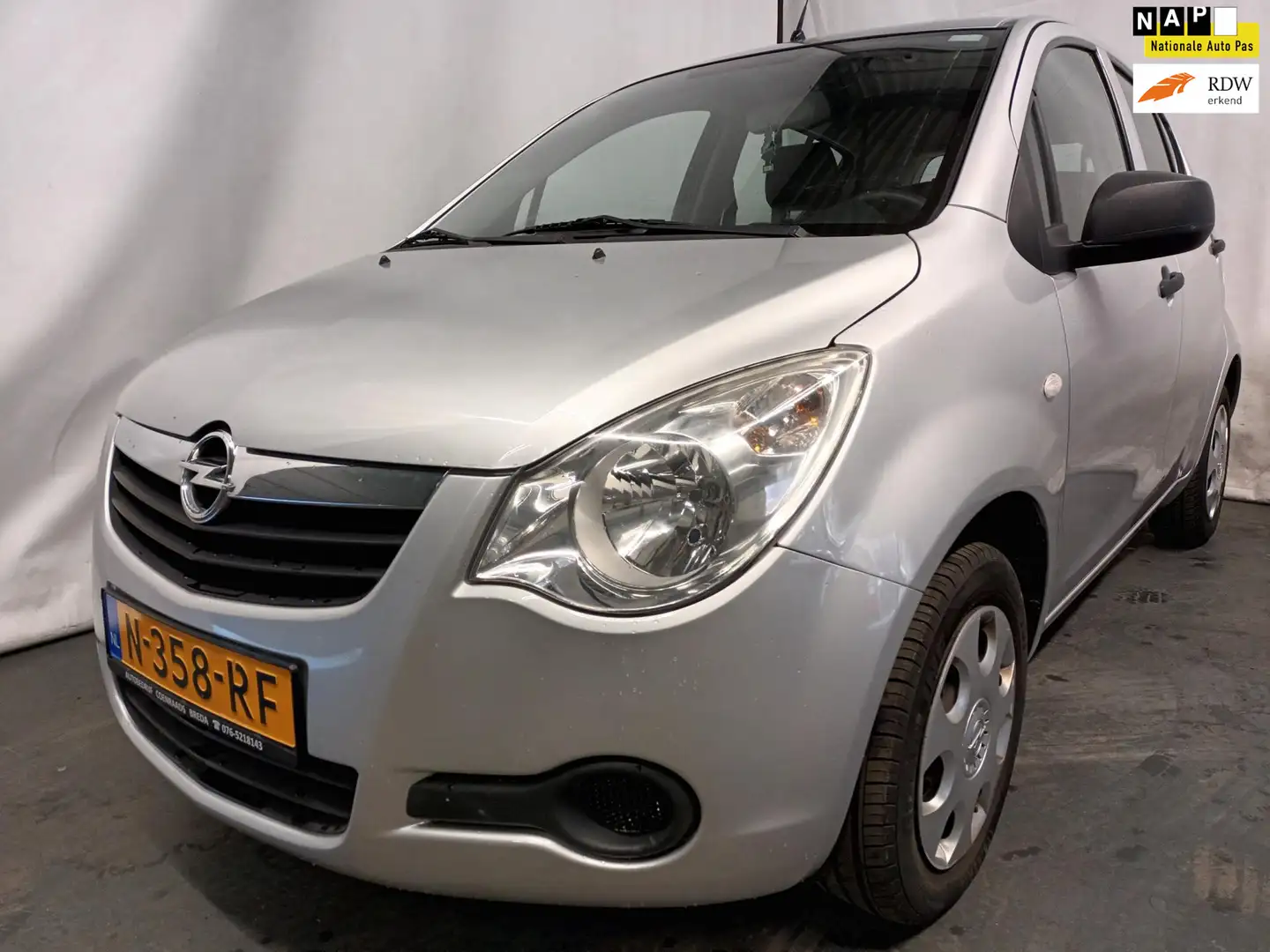 Opel Agila 1.0 Edition Grijs - 1
