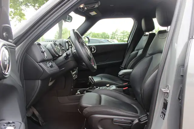 Mini Countryman view 10