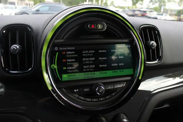 Mini Countryman view 21