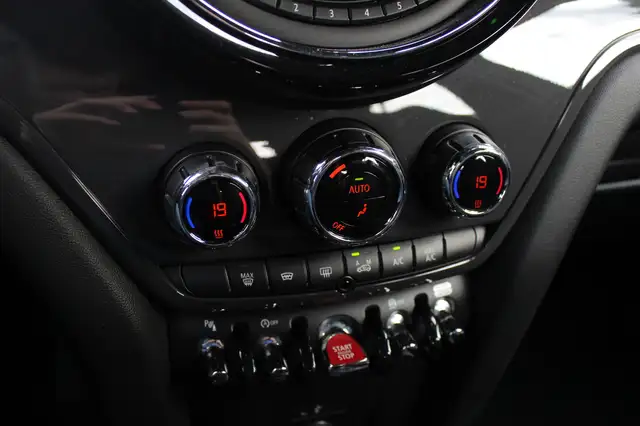 Mini Countryman view 27