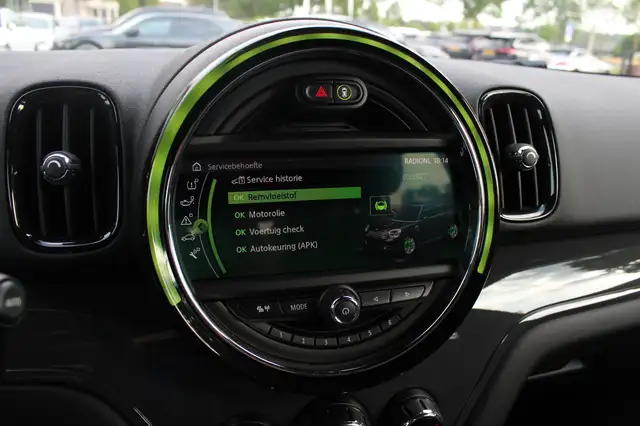 Mini Countryman view 25