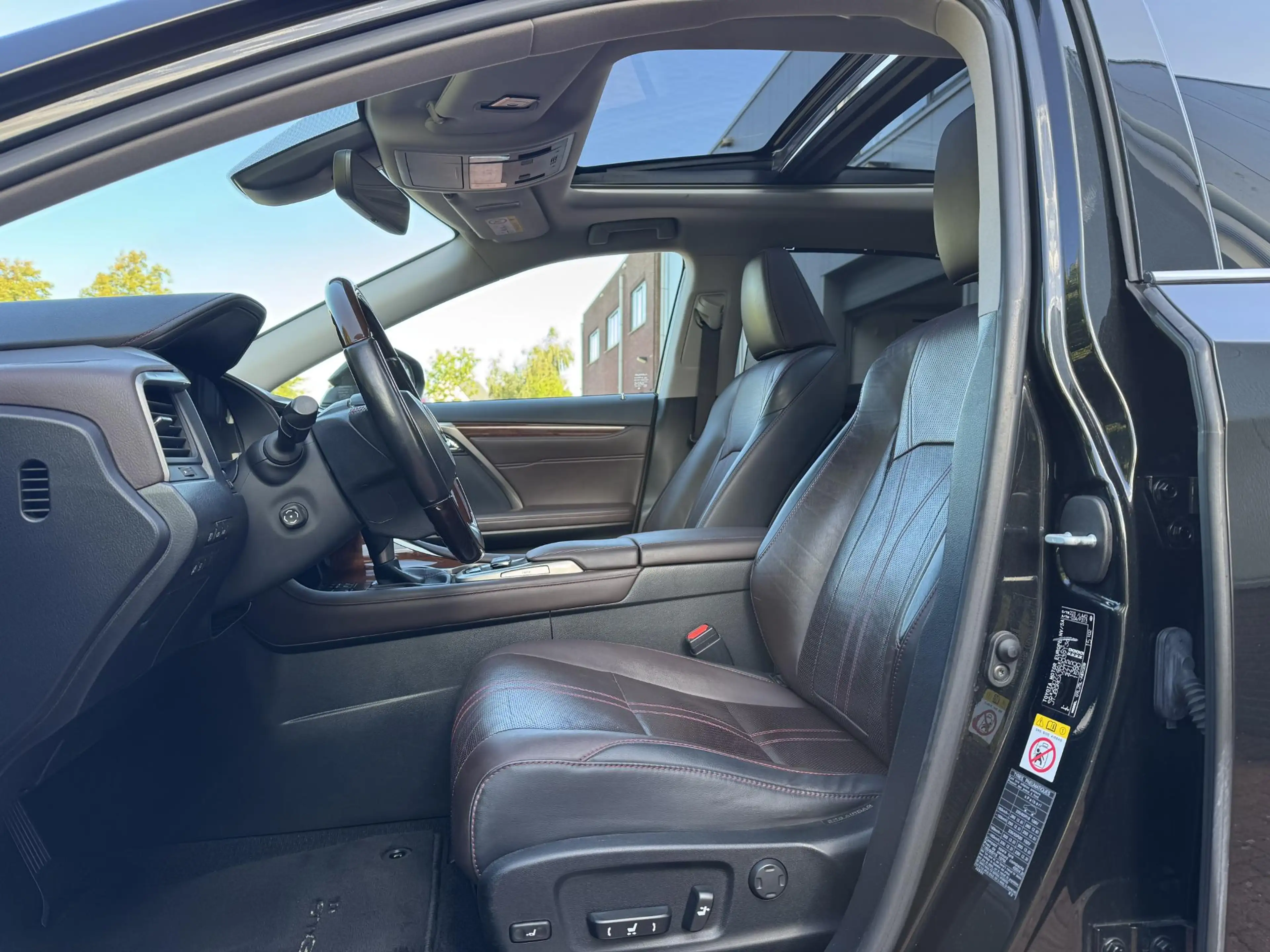 Lexus RX 450h 4WD President Line — photo 4