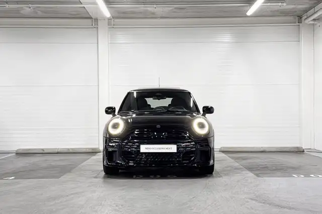 MINI Hatch view 5