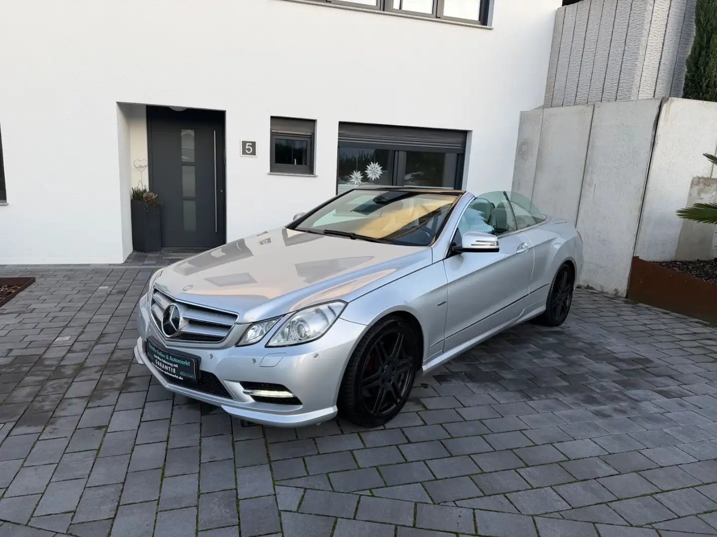 Mercedes-Benz E 350 CDI Cabrio/Avantgarde/AMG-Paket Silber - 1