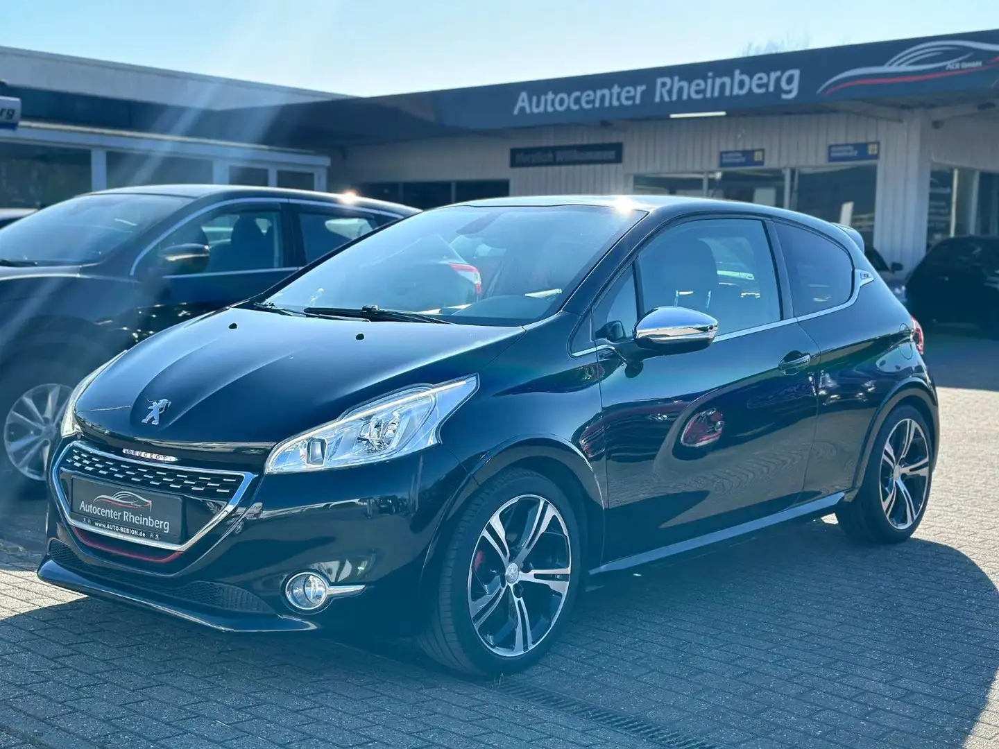 Peugeot 208 GTi* 1.HAND*HU NEU* INSPEKTION NEU* Noir - 1