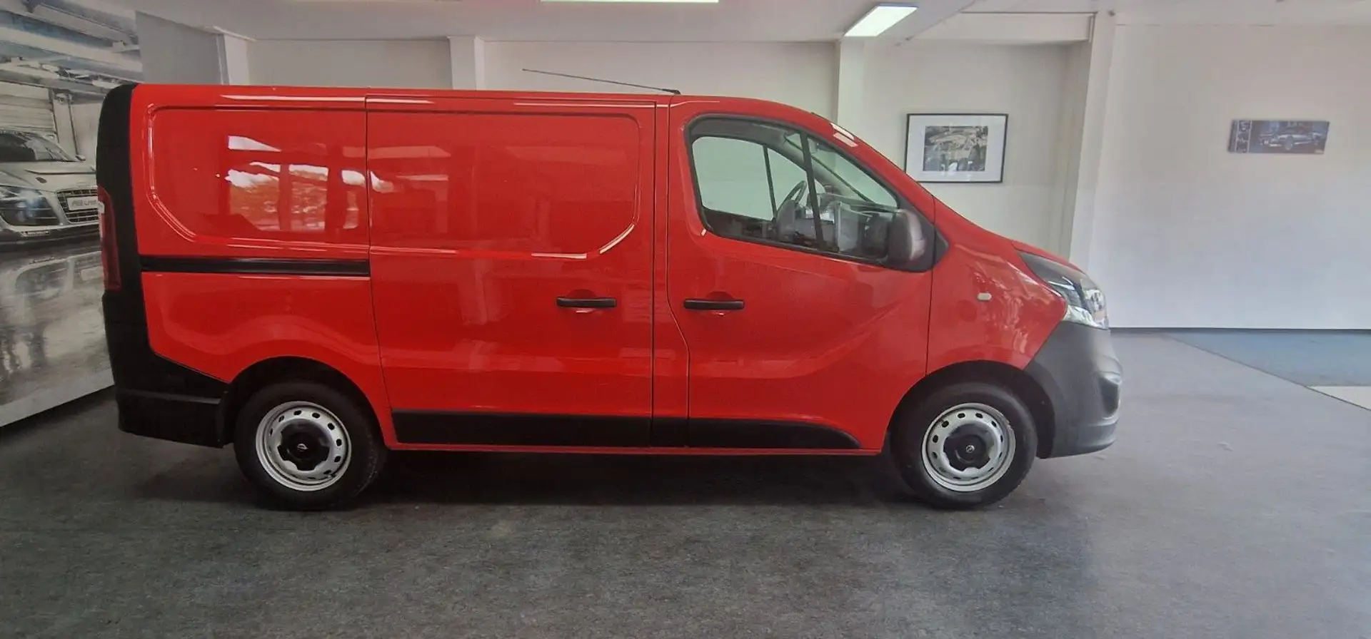 Opel Vivaro 1,6 CDTI Kasten Klima AHK Navi 77.000 km Rosso - 1
