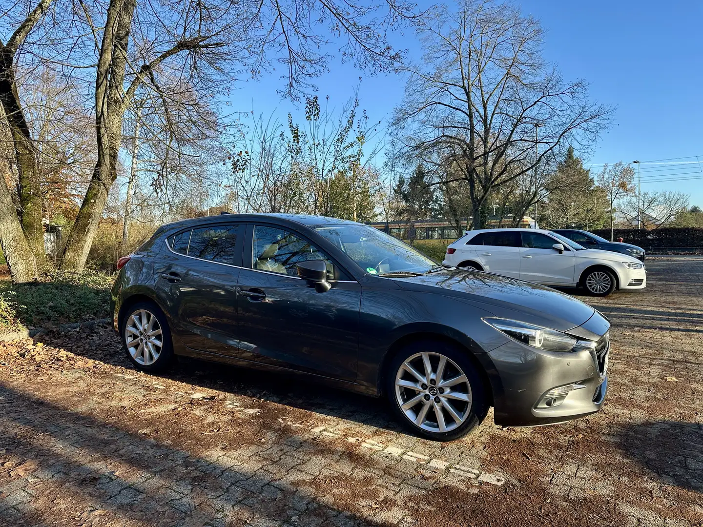 Mazda 3 SKYACTIV-D 150 Sports-Line - 1