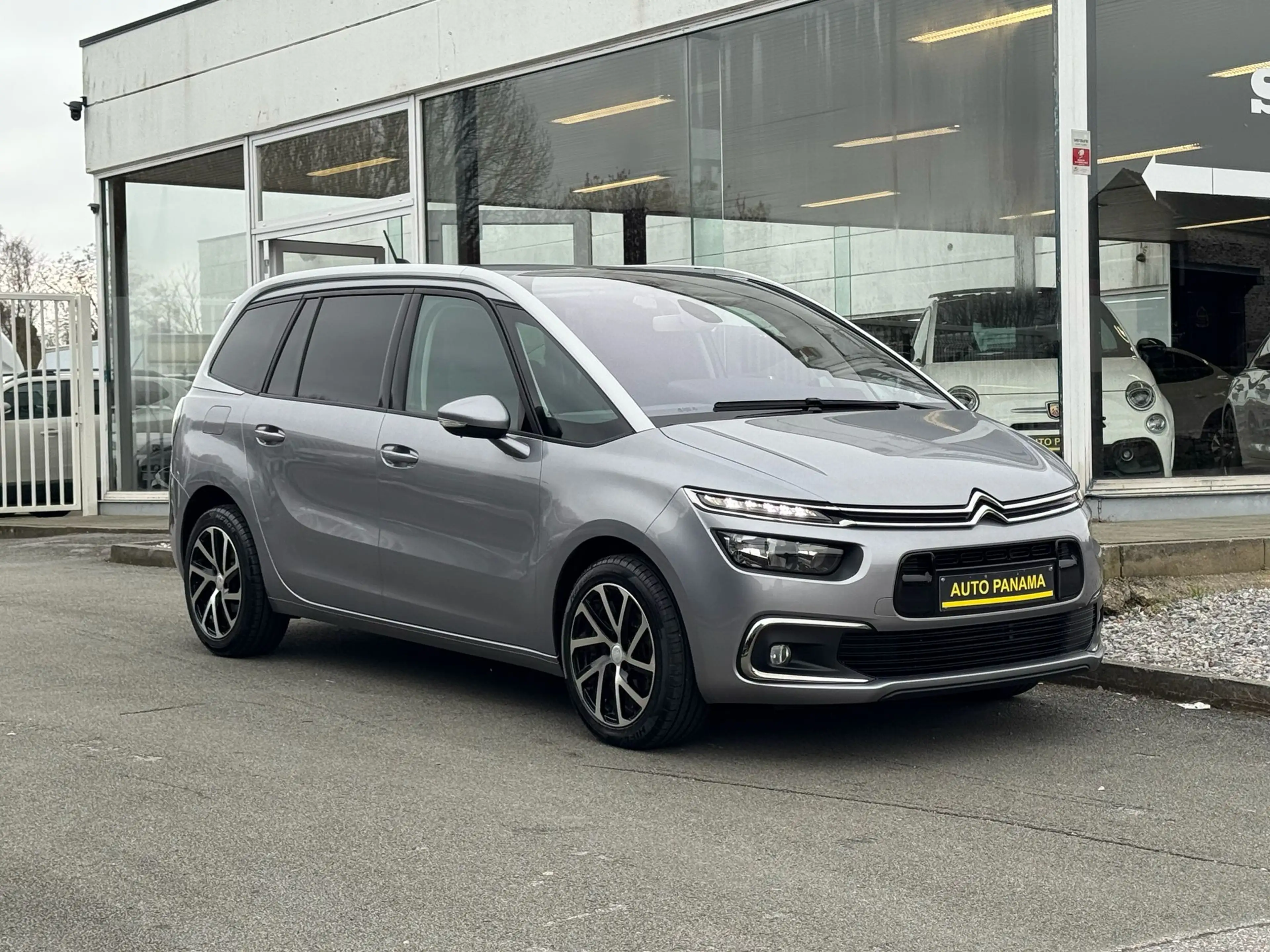 Citroen C4 SpaceTourer 1.5 BlueHDi 7 PLACES GPS CLIM CAMERA 1ier PROPRI — photo 6