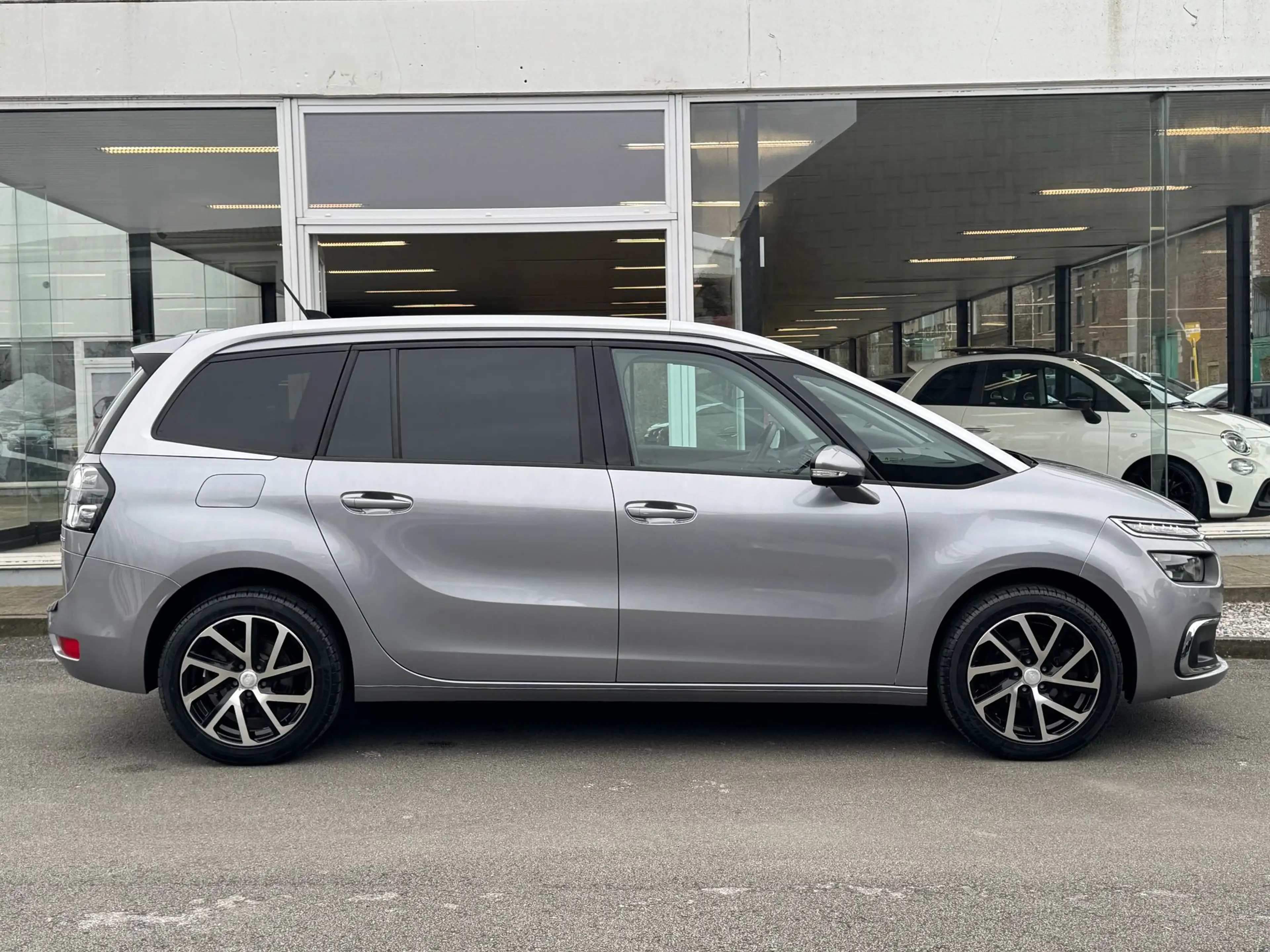 Citroen C4 SpaceTourer 1.5 BlueHDi 7 PLACES GPS CLIM CAMERA 1ier PROPRI — photo 4