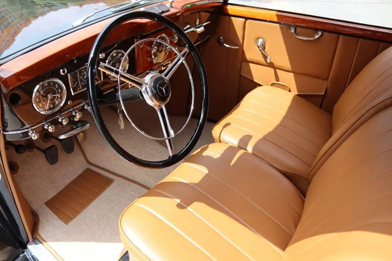 Mercedes-Benz 220 B Cabrio W187, foto 7