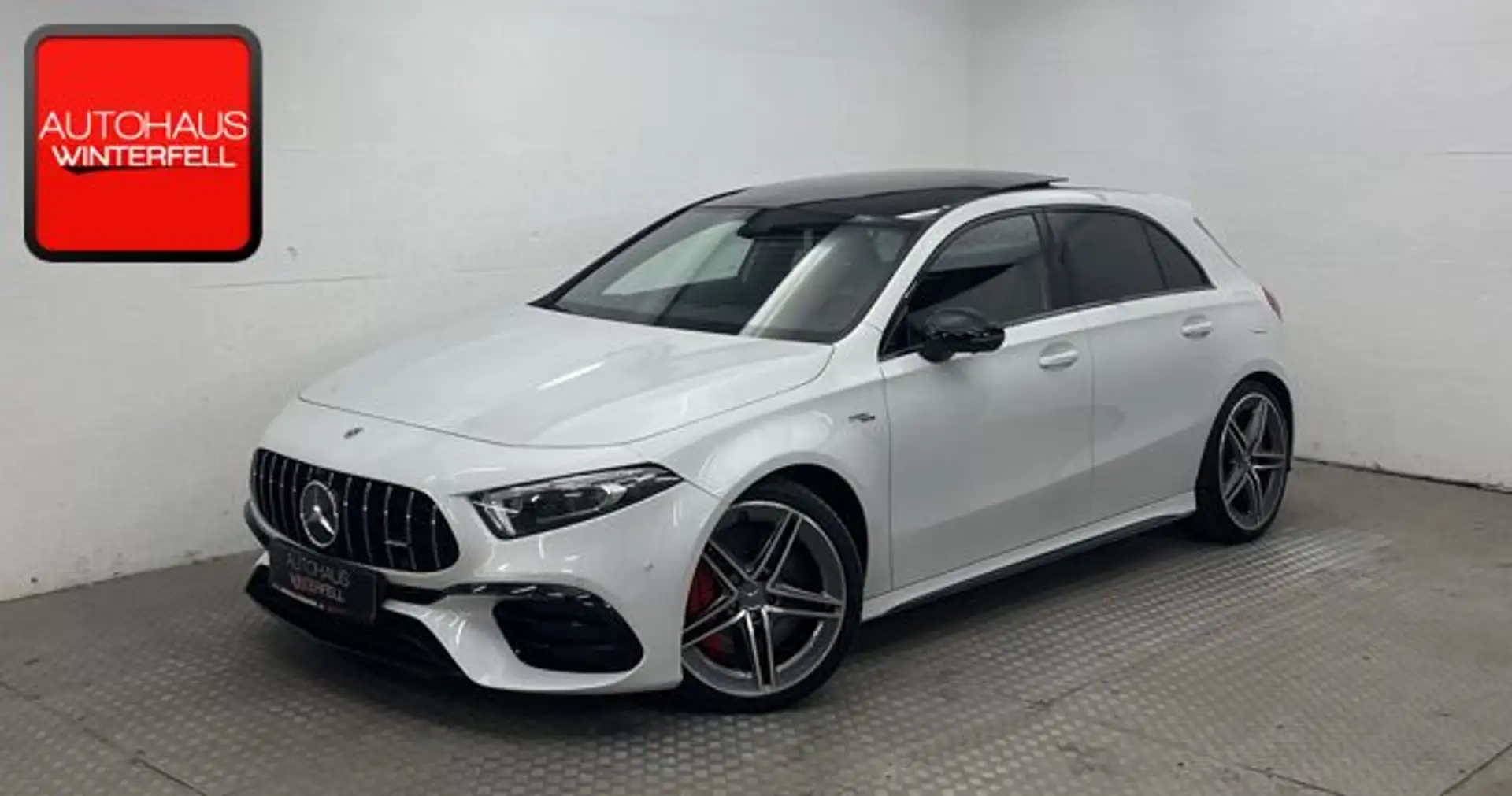 Mercedes-Benz A 45 AMG S 4M+ EXCLUSIVE NIGHT PANO+DRIVERS+MEMO Weiß - 1
