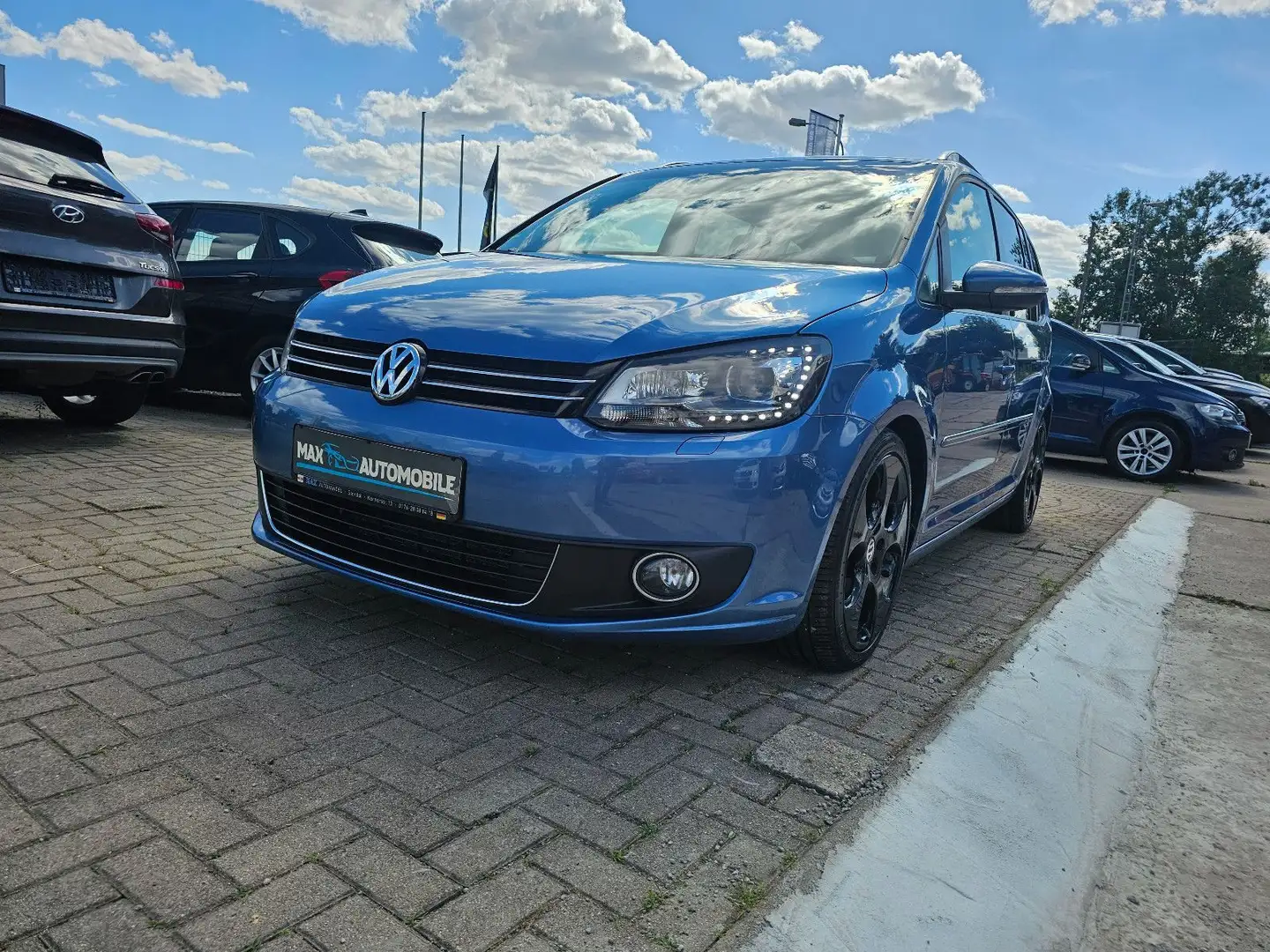 Volkswagen Touran Highline Bleu - 2