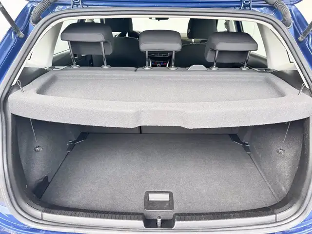 Volkswagen Polo view 12