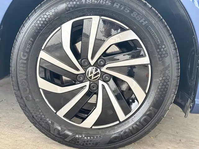 Volkswagen Polo view 15
