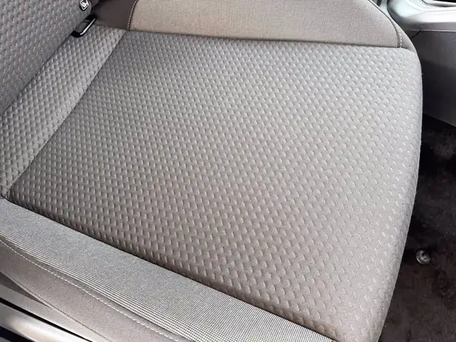 Volkswagen Polo view 9