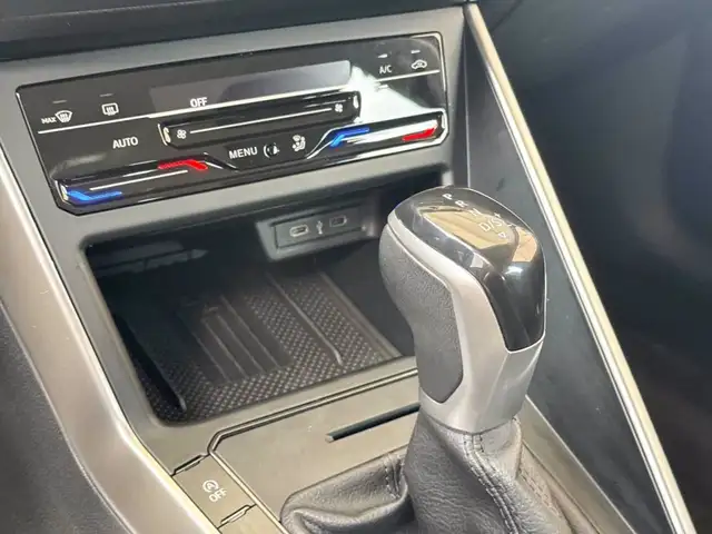 Volkswagen Polo view 25
