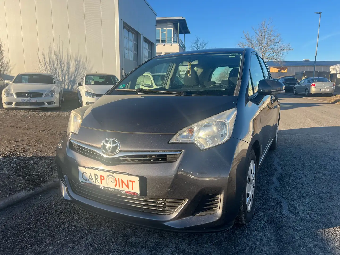 Toyota Verso-S *1,4Diesel*Klima*TÜV NEU*Euro5* Gri - 1