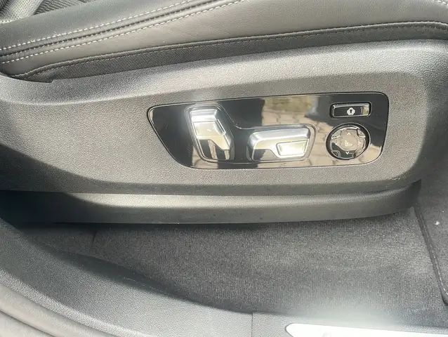 BMW X5 view 25