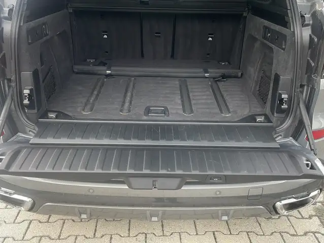 BMW X5 view 19