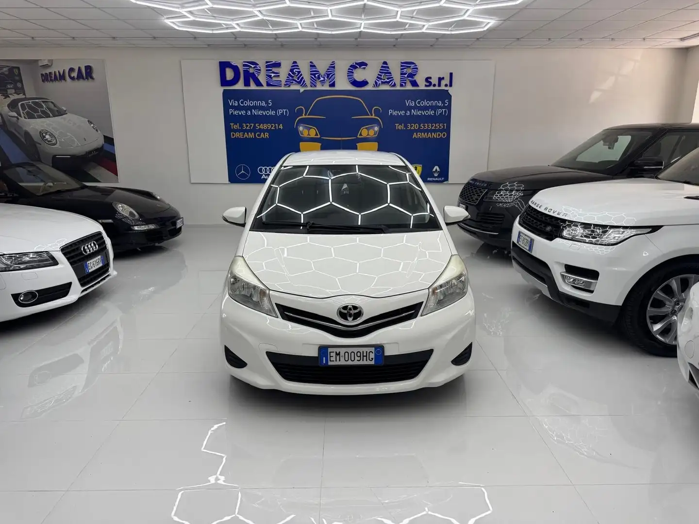 Toyota Yaris 1.0 5 porte Lounge Wit - 2