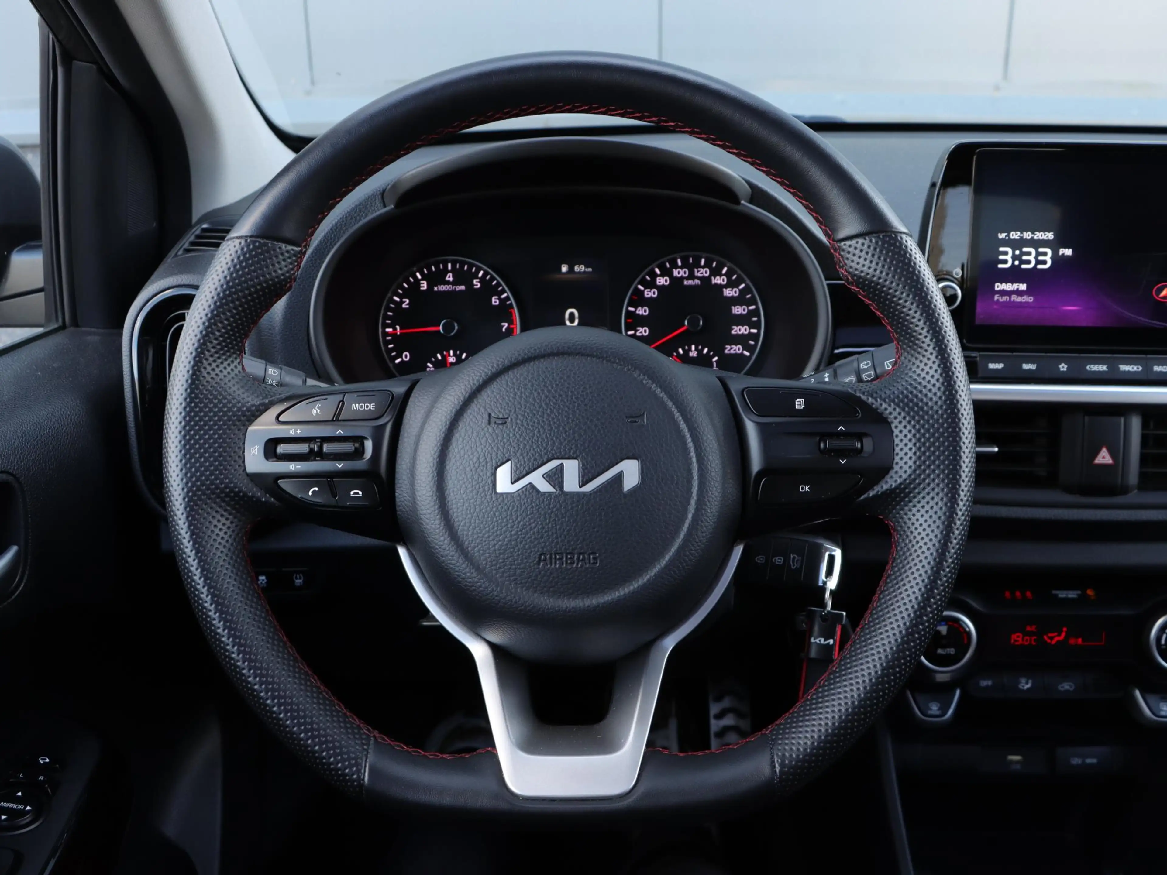 Kia Picanto 1.0 T-GDi GT-Line — photo 12