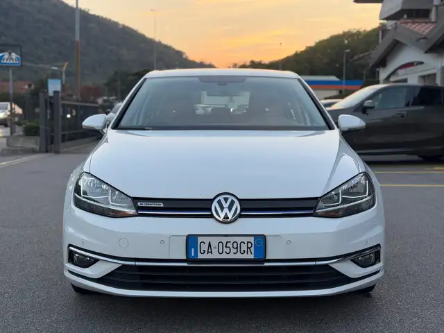 Volkswagen Golf Golf VII 2020 5p 5p 1.5 tgi Executive 130cv dsg ok neopatentati