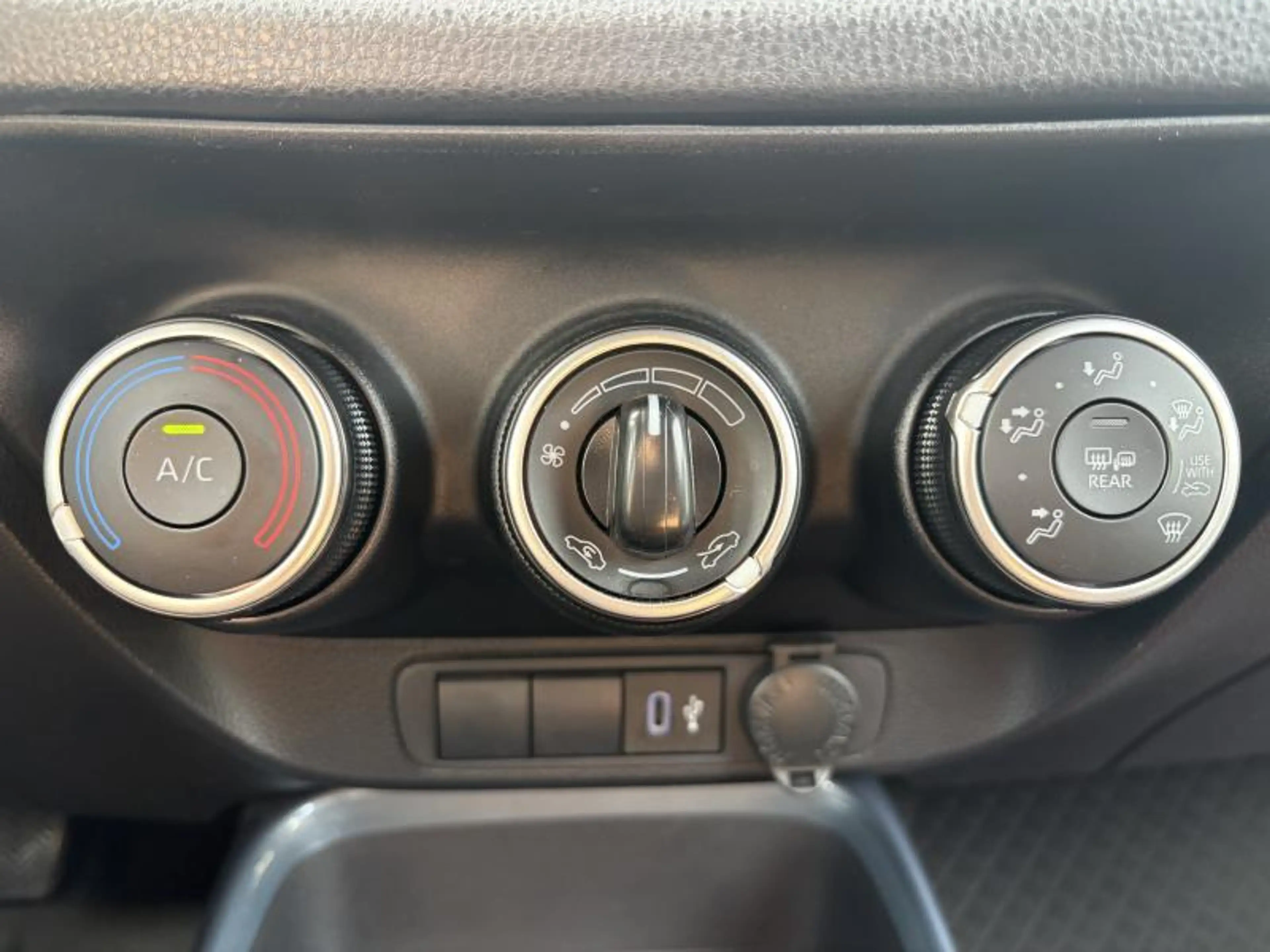 Toyota Aygo X Play CVT — photo 7