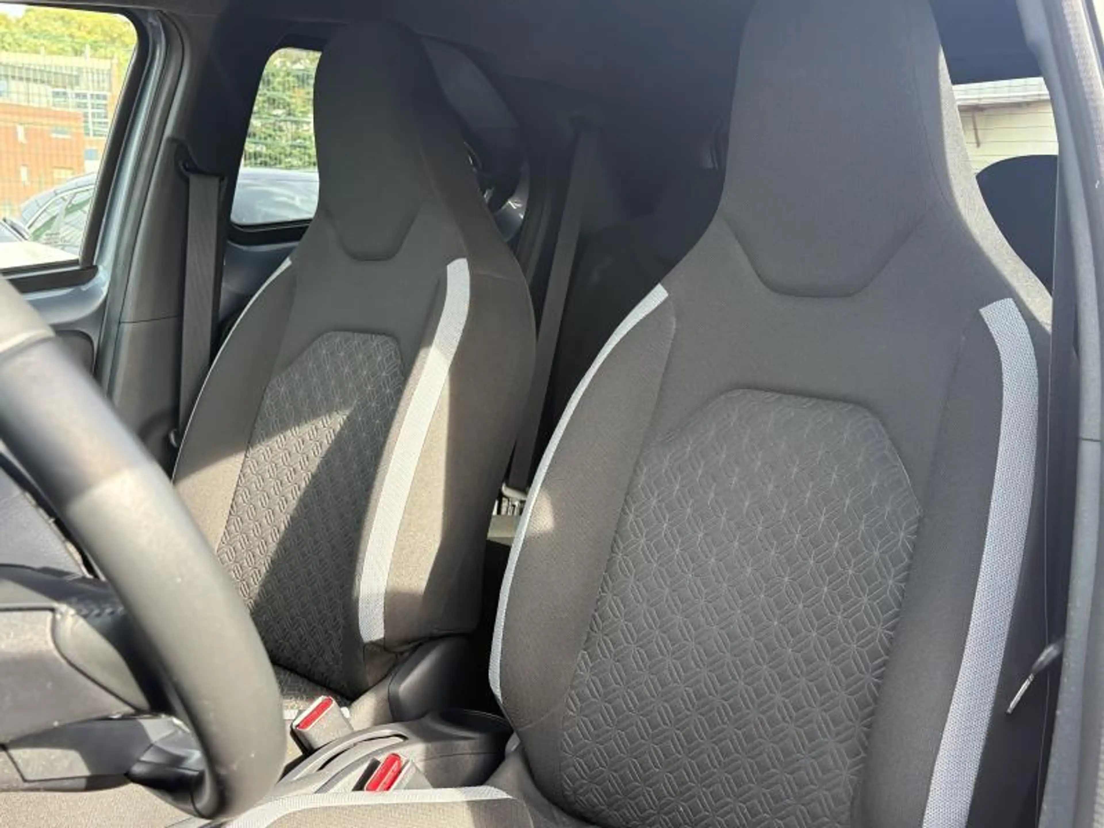 Toyota Aygo X Play CVT — photo 13