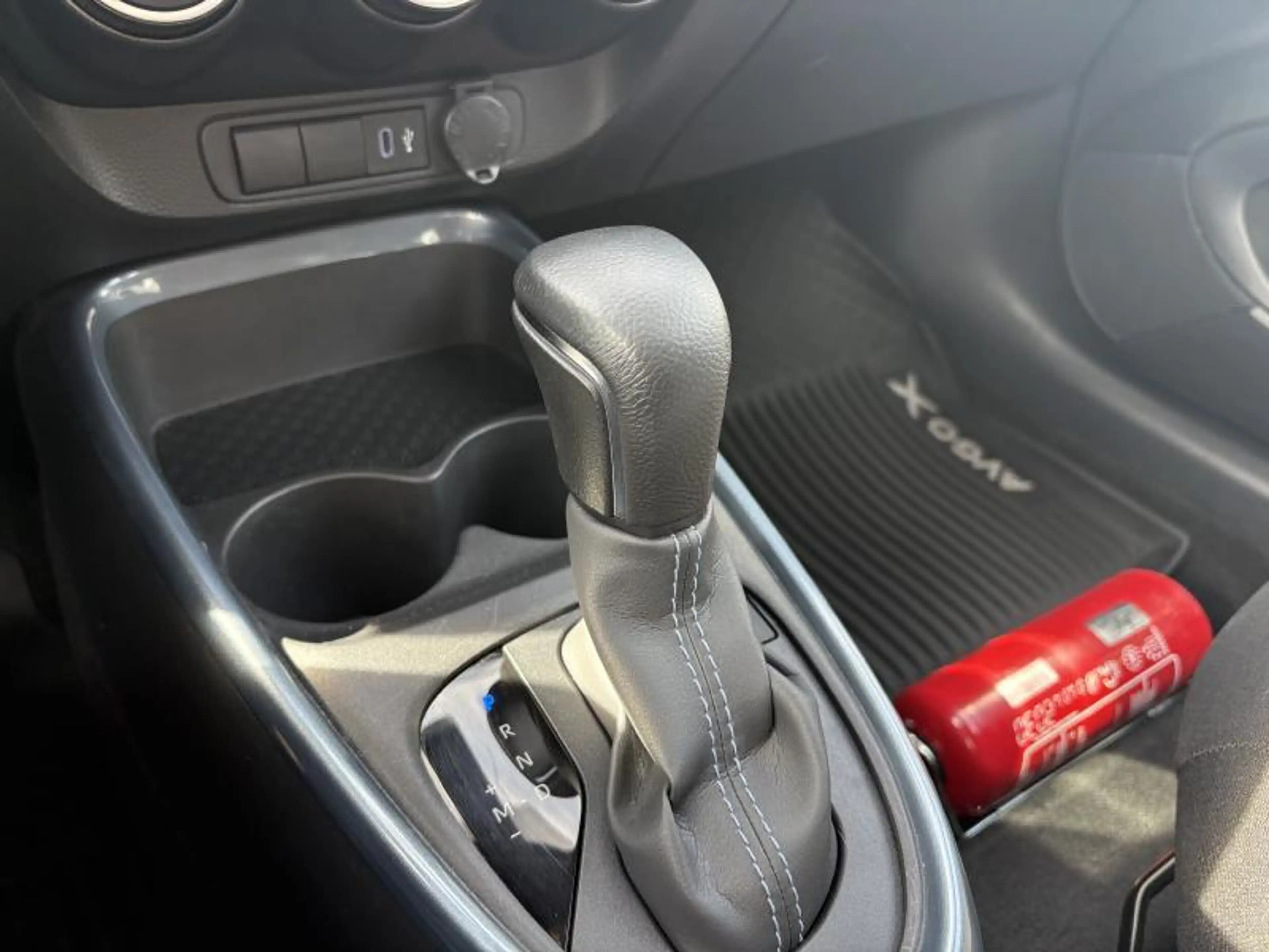 Toyota Aygo X Play CVT — photo 6