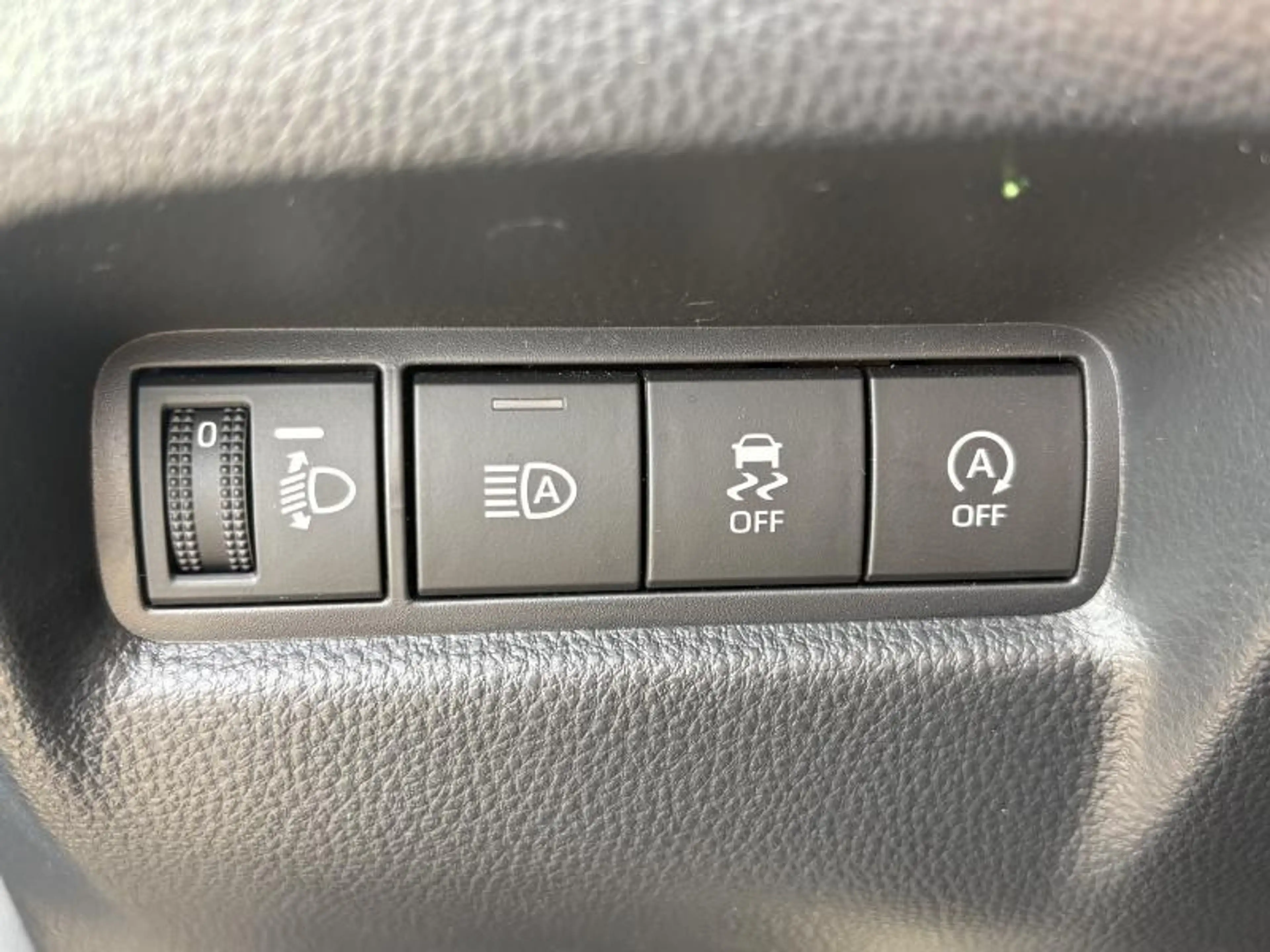Toyota Aygo X Play CVT — photo 11