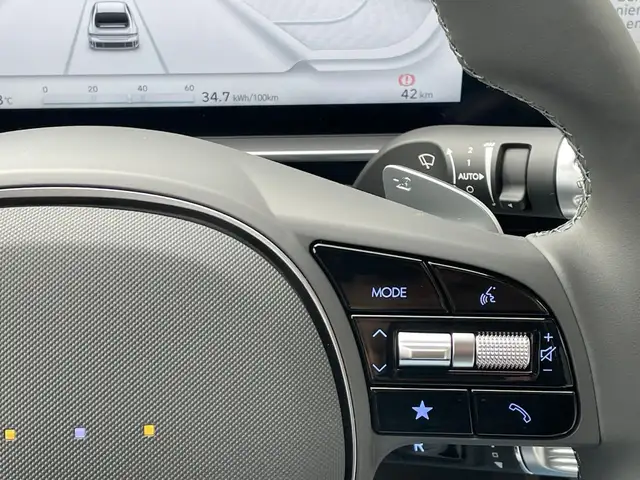 Hyundai Ioniq 6 view 12