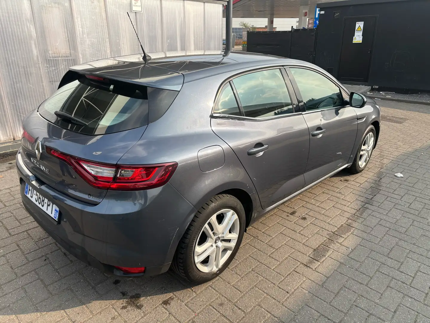 Renault Megane 1.2 essence - 2