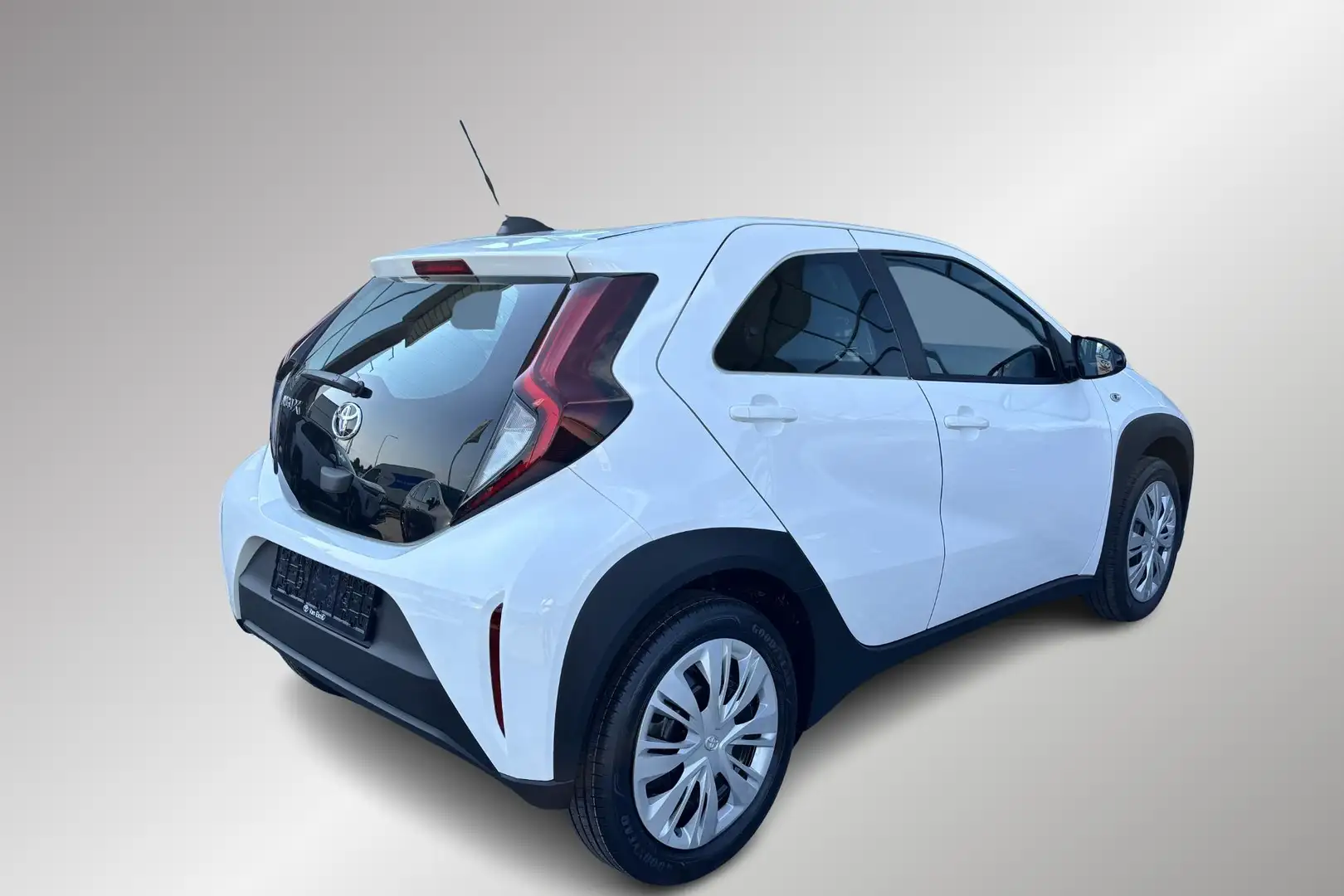 Toyota Aygo X 1.0 VVT-i MT Play Apple carplay, Android auto, Nie Wit - 2