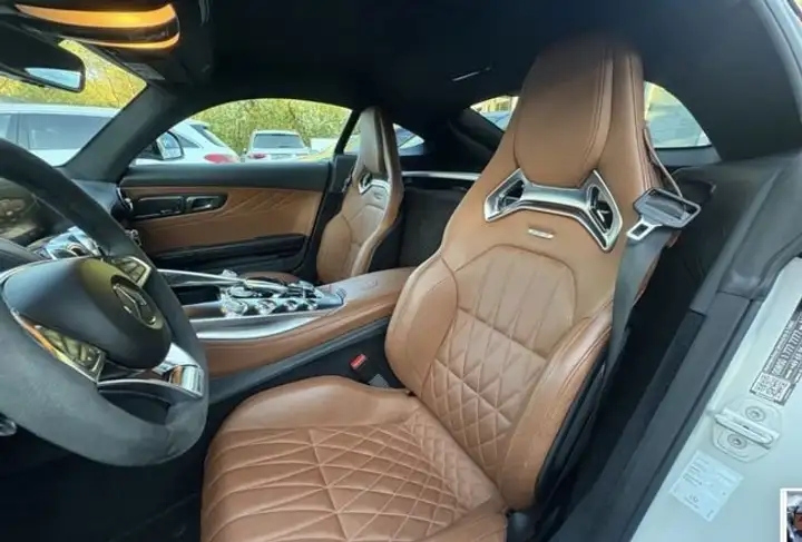 Mercedes-Benz GLE 2017, foto 13