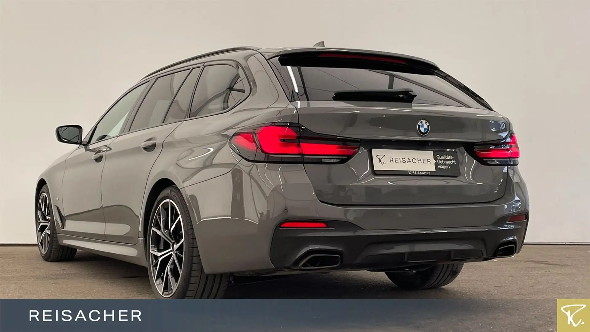 BMW 540 d A xDrive Tou M Sport AHK Laser HuD RFK 19" Grau - 2