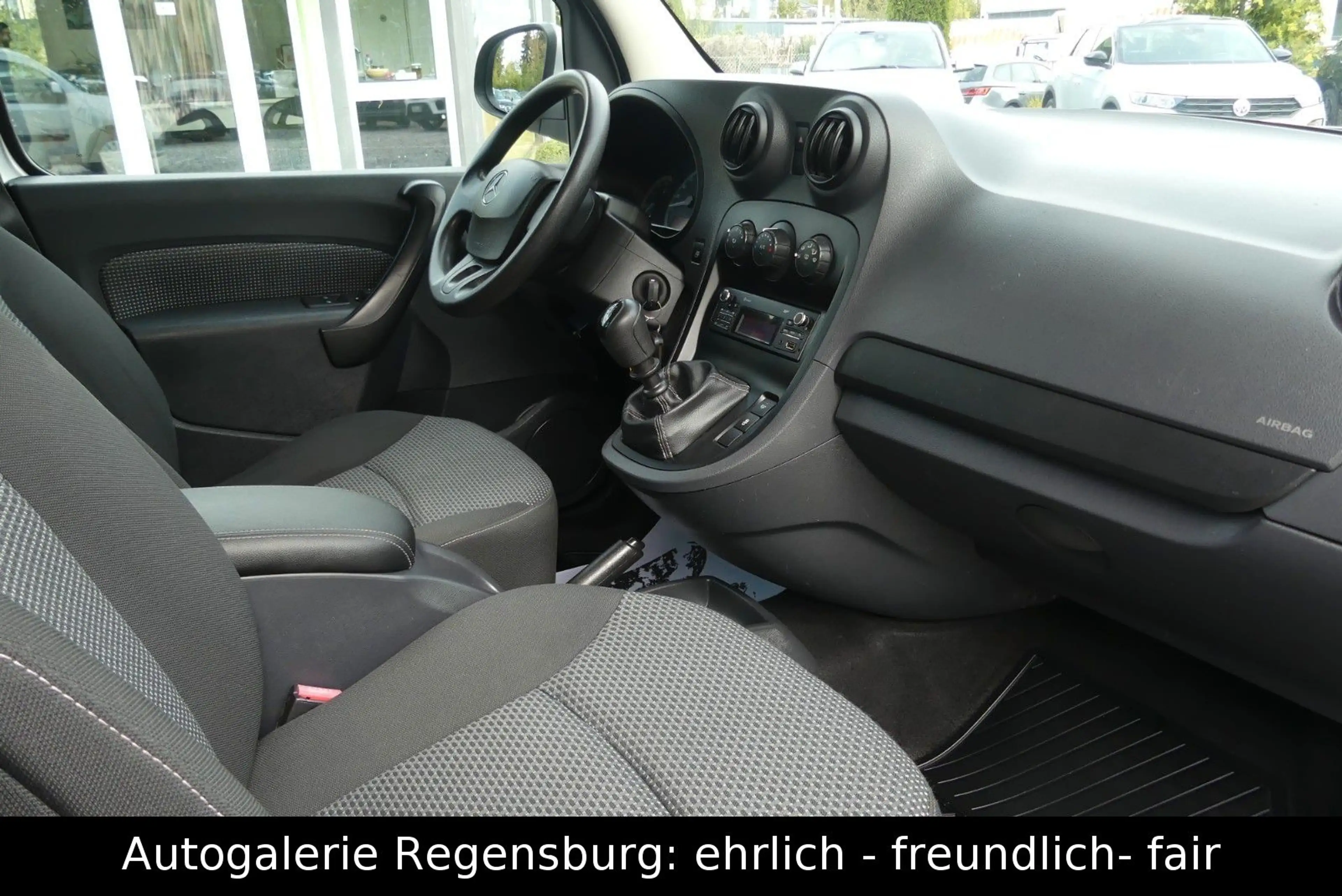 Mercedes-Benz Citan Tourer 111 CDI lang *1.HAND*SITZHZ*KLIMA* — photo 9