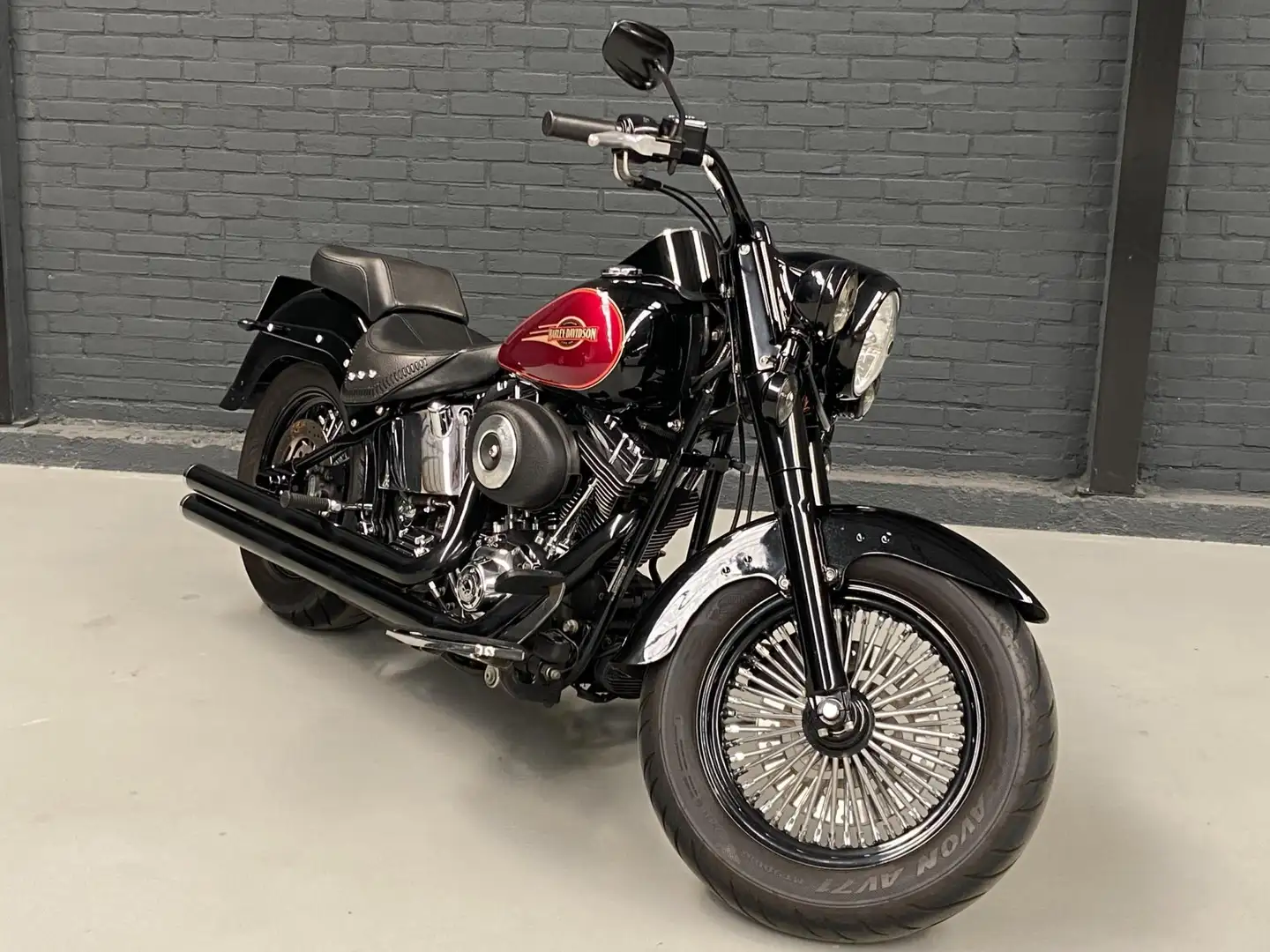 Harley-Davidson Heritage Chopper 88 FLSTCI Classic Custom Made Negru - 1