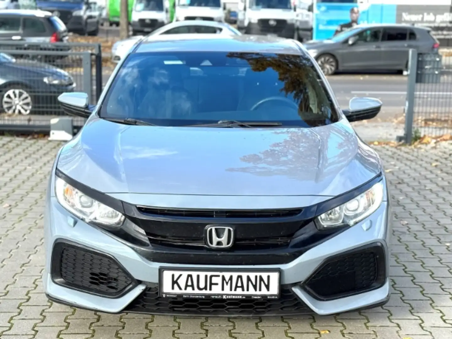 Honda Civic Comfort 1.Hand+AHK Grau - 2