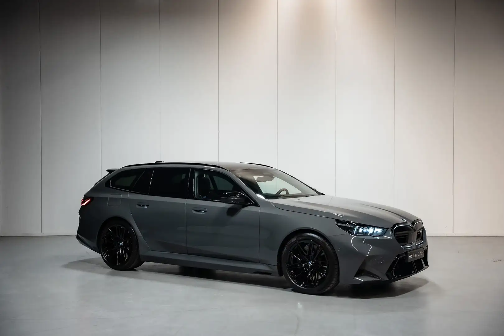 BMW M5 BMW M5 Touring Grijs - 1