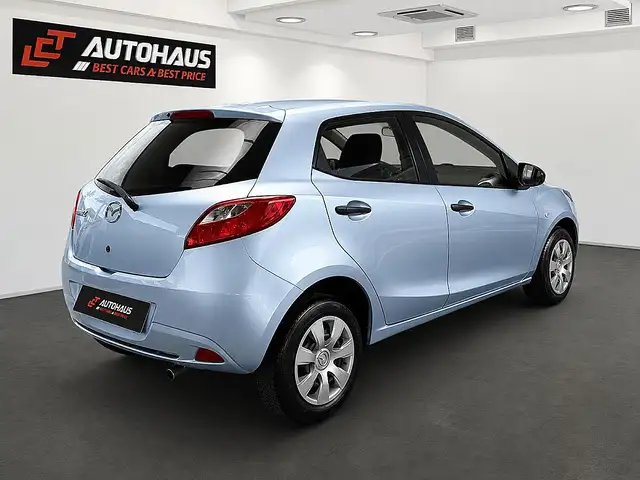 Mazda Mazda2 view 6